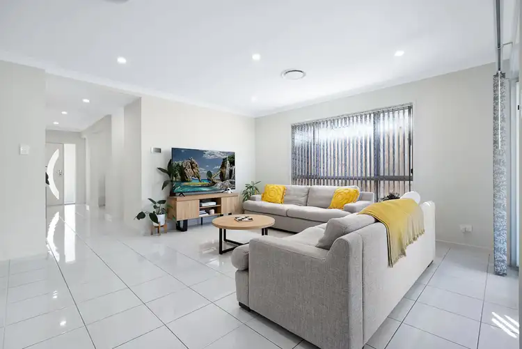 7 Irwin Street, North Lakes QLD 4509
