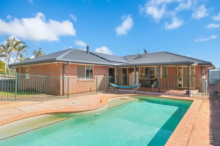 8 Horseshoe Road, Terranora NSW 2486