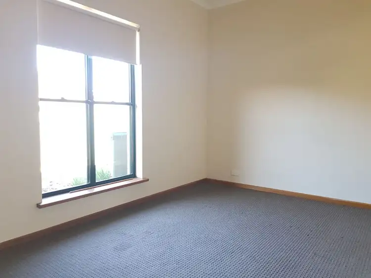 Fifth view of Homely house listing, 2/16 Amanda Street, Murray Bridge SA 5253