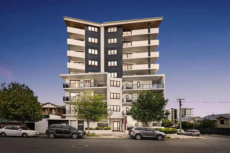 803/27 Kingsmill Street, Chermside QLD 4032