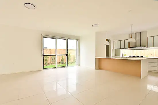 Sixth view of Homely house listing, 7/341 MacArthur Ave, Hamilton QLD 4007