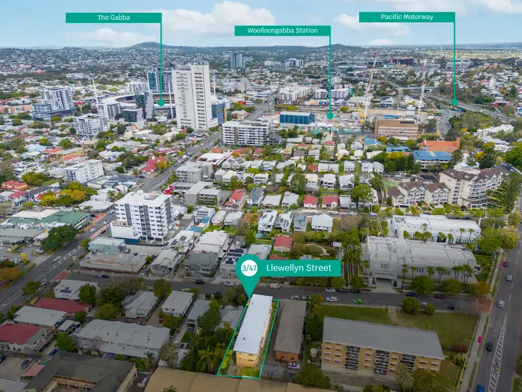 Second view of Homely unit listing, 3/47 Llewellyn Street, Kangaroo Point QLD 4169