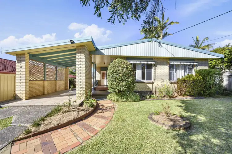 12 Fishermans Drive, Emerald Beach NSW 2456
