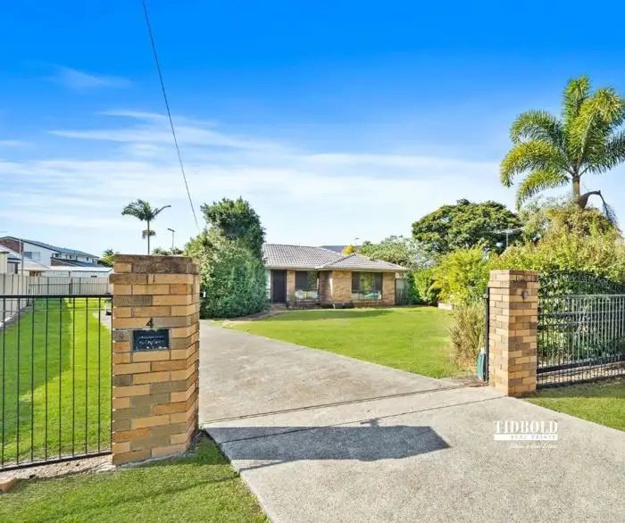 4 Sunshine Street, Victoria Point QLD 4165