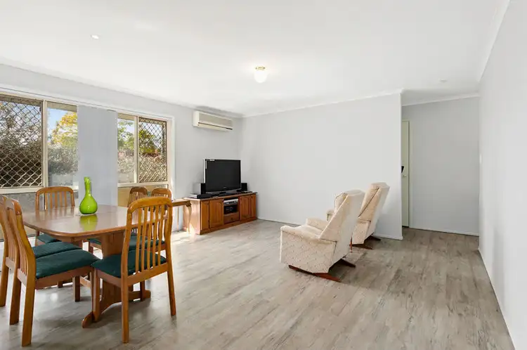 Sixth view of Homely house listing, 10 Diosma Close, Yamanto QLD 4305
