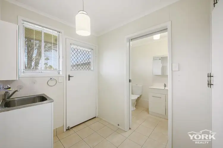 Seventh view of Homely unit listing, 1/96 Campbell Street, East Toowoomba QLD 4350