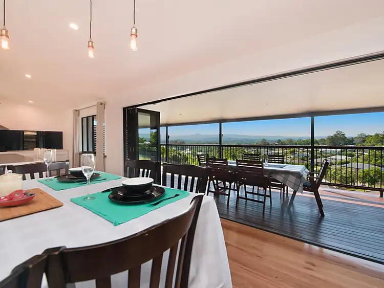 25 Ridgeview Place, Woombye QLD 4559