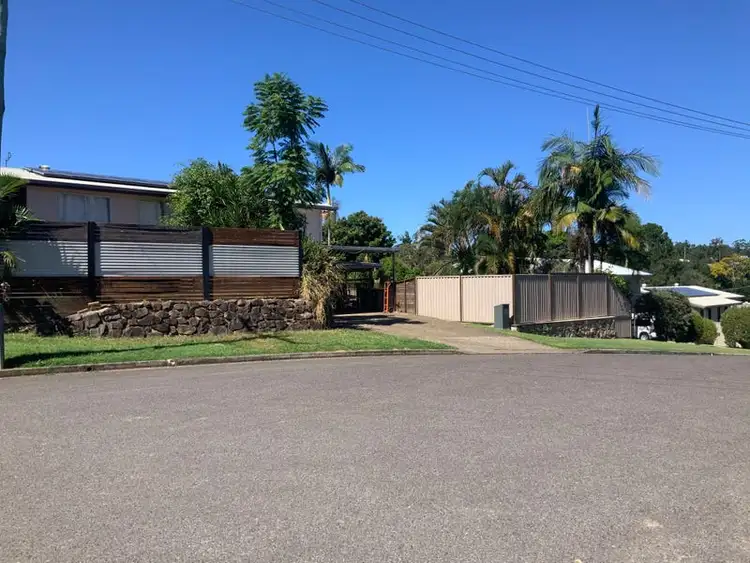 18 New Street, Woombye QLD 4559