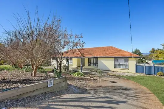 5 Lawrence Avenue, Tamworth NSW 2340
