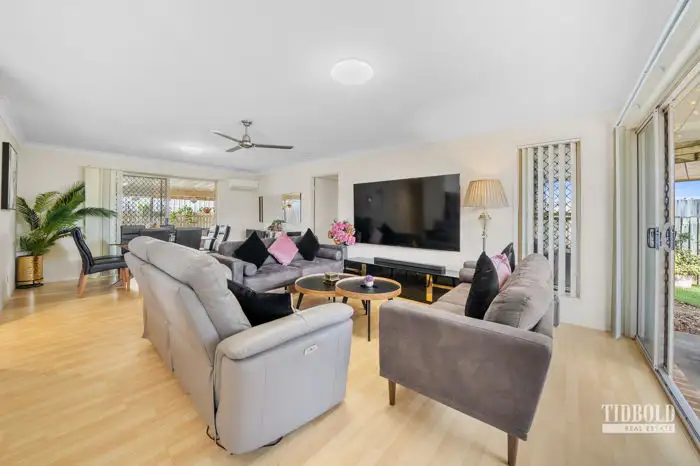 Fourth view of Homely house listing, 2/56 Benfer Road, Victoria Point QLD 4165