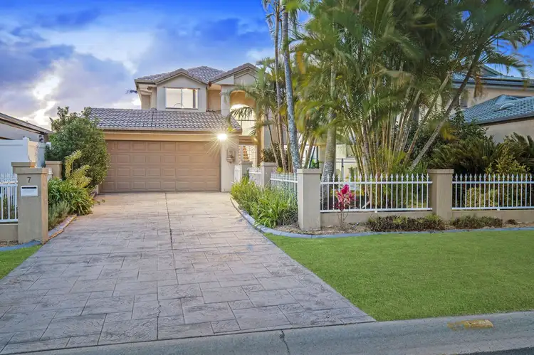 7 Notre Dame Court, Varsity Lakes QLD 4227