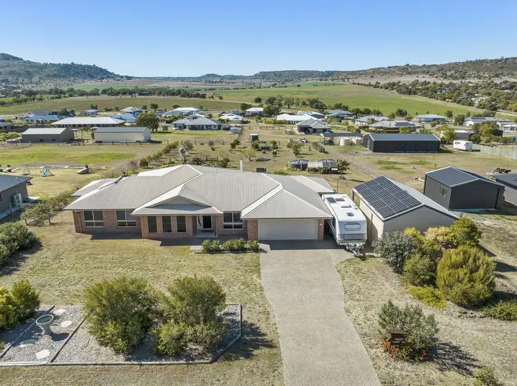 10 Nuffield Street, Kingsthorpe QLD 4400