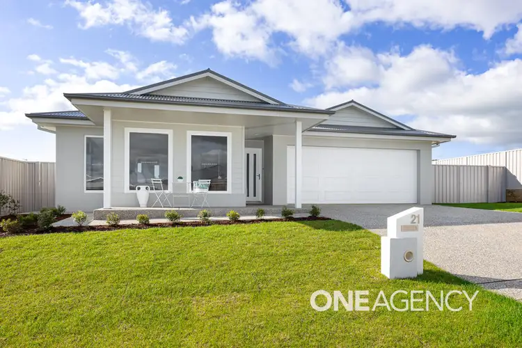 21 BONDI CRESCENT, Gobbagombalin NSW 2650