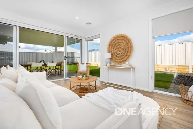 Fourth view of Homely house listing, 21 BONDI CRESCENT, Gobbagombalin NSW 2650