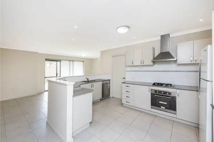 Sixth view of Homely unit listing, 7/201 Boardman Road, Canning Vale WA 6155