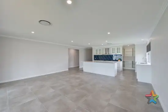 Fourth view of Homely house listing, 7 Bellas Way, Tamworth NSW 2340