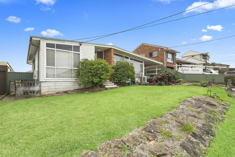 40 Sandra Street, Woodpark NSW 2164