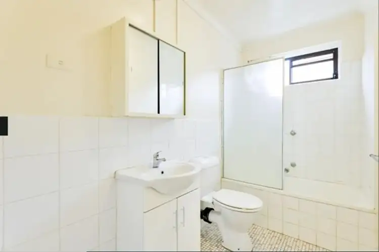 Fourth view of Homely studio listing, 1/182 Mt Alexander Road, Travancore VIC 3032