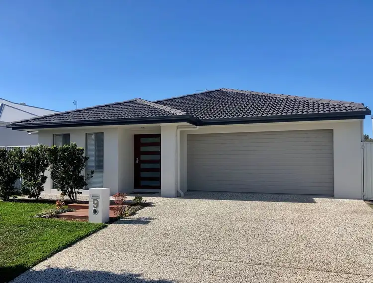 9 Tilney Street, Pelican Waters QLD 4551