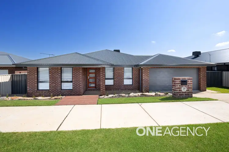 20 COLOMBO AVENUE, Gobbagombalin NSW 2650