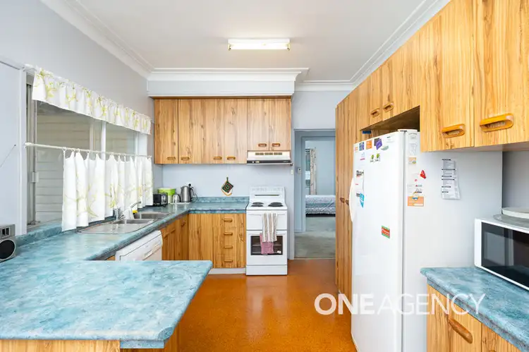 Third view of Homely house listing, 6 BARDIA STREET, Ashmont NSW 2650