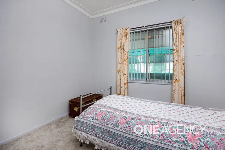 Sixth view of Homely house listing, 6 BARDIA STREET, Ashmont NSW 2650