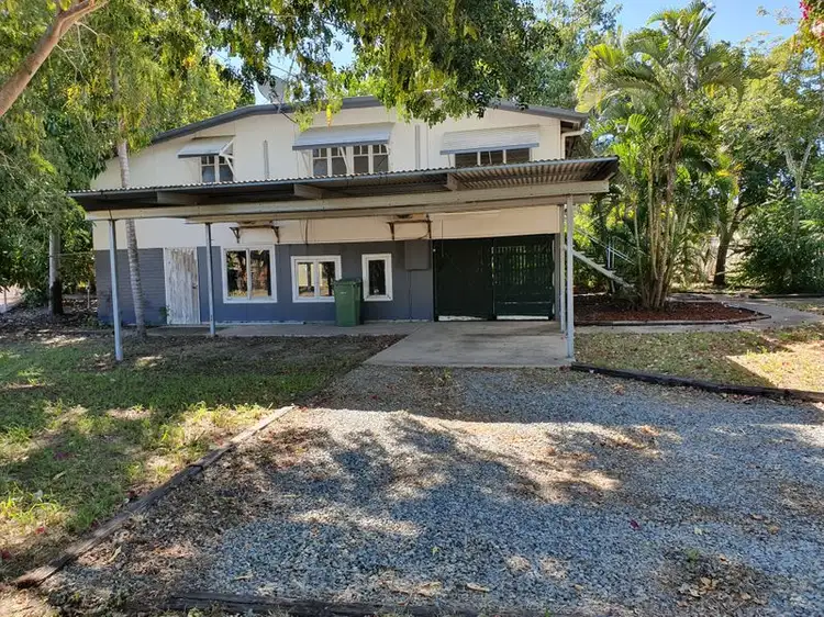 1 Pelican Street, Collinsville QLD 4804