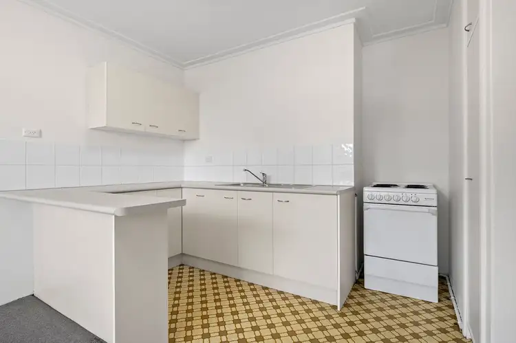 Fifth view of Homely unit listing, 7/9 Main Avenue, Coorparoo QLD 4151