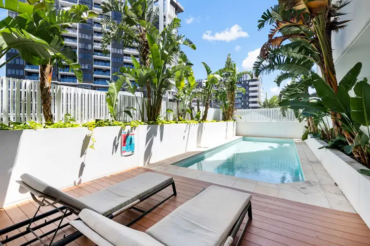 Main view of Homely unit listing, 101/8 Holden Street, Woolloongabba QLD 4102