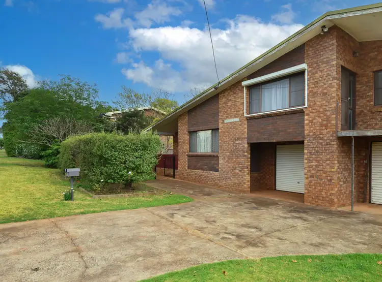 1/1 Gloucester Crescent, Darling Heights QLD 4350