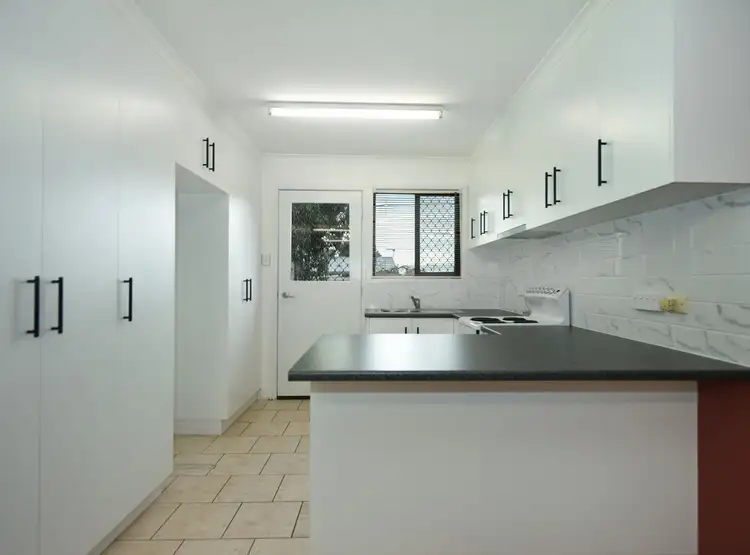 Fifth view of Homely unit listing, 1/1 Gloucester Crescent, Darling Heights QLD 4350