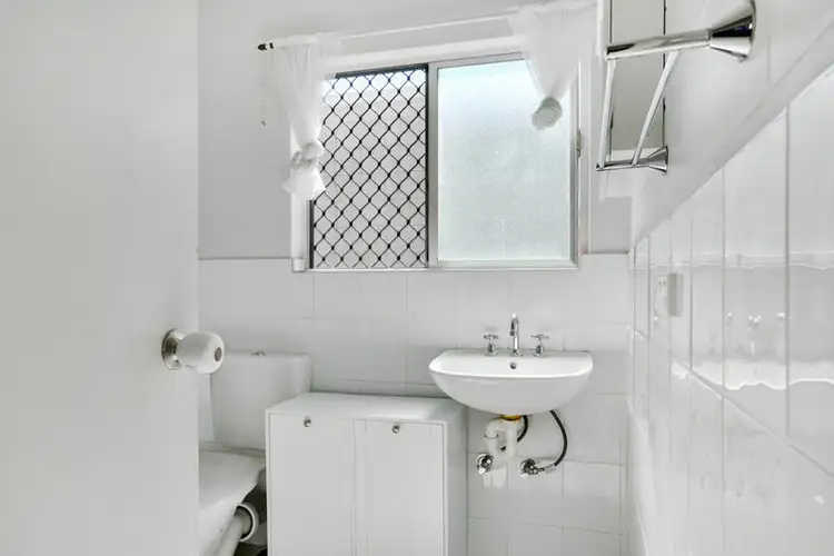 Fourth view of Homely unit listing, 7/29 Off Street, Gladstone Central QLD 4680