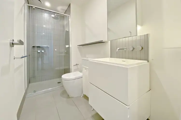 Fourth view of Homely apartment listing, 4005/105 Clarendon Street, Southbank VIC 3006