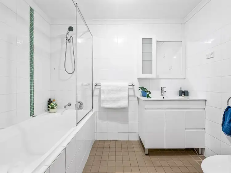 Fifth view of Homely unit listing, 304/1 Griffiths Street, Blacktown NSW 2148