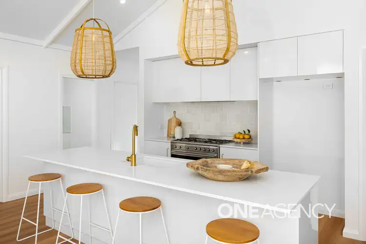 Fourth view of Homely house listing, 27 BONDI CRESCENT, Gobbagombalin NSW 2650