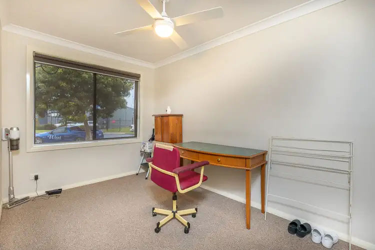 Sixth view of Homely unit listing, Unit 1/423 Griffith Rd, Lavington NSW 2641