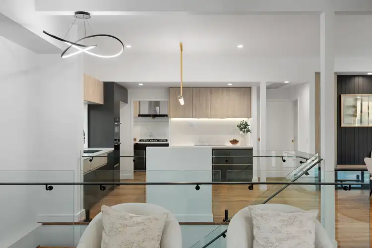 Sixth view of Homely house listing, 8 Baffin Street, Upper Mount Gravatt QLD 4122