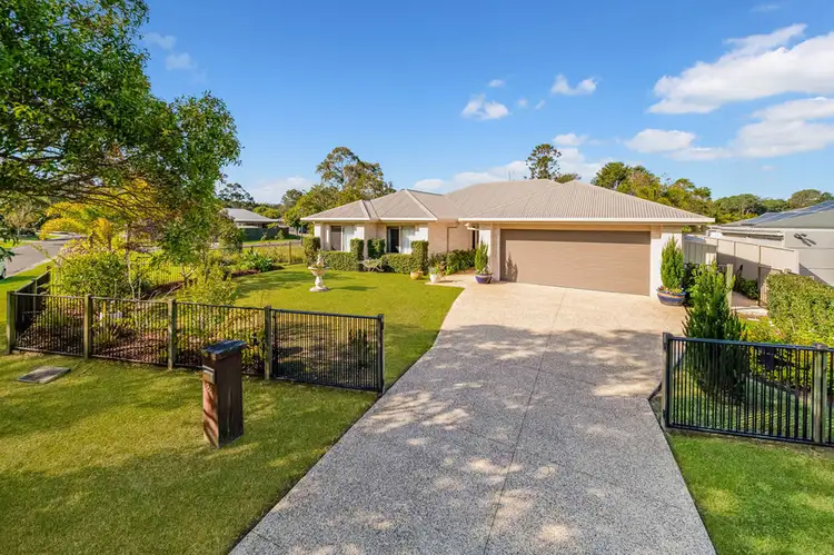 28 Maddock Avenue, Mooloolah Valley QLD 4553
