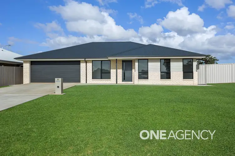 85 DEVLIN STREET, Coolamon NSW 2701
