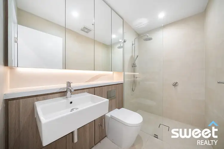 Fifth view of Homely unit listing, 1022/1 Maple Tree Road, Westmead NSW 2145