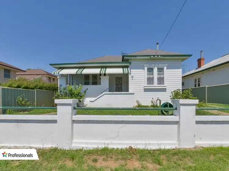 69A Church Street, Tamworth NSW 2340
