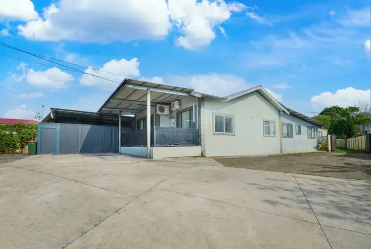 948 Woodville Road, Villawood NSW 2163