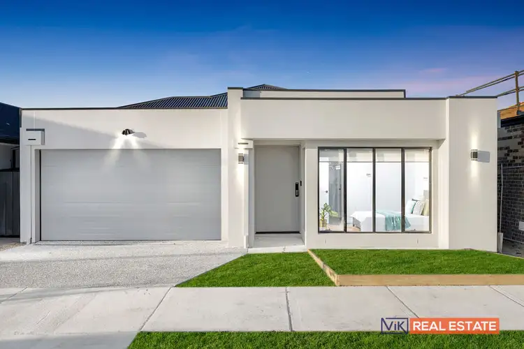 Second view of Homely house listing, 5 Babylon road, Mickleham VIC 3064