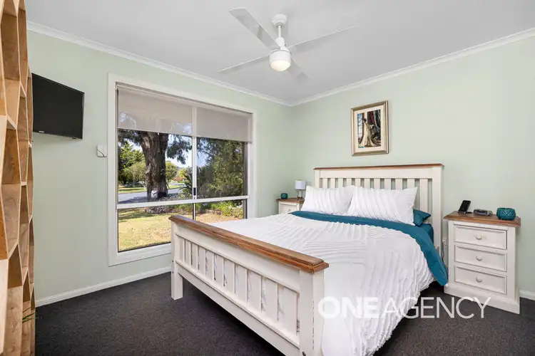 Fifth view of Homely house listing, 40 NARETHA STREET, Glenfield Park NSW 2650