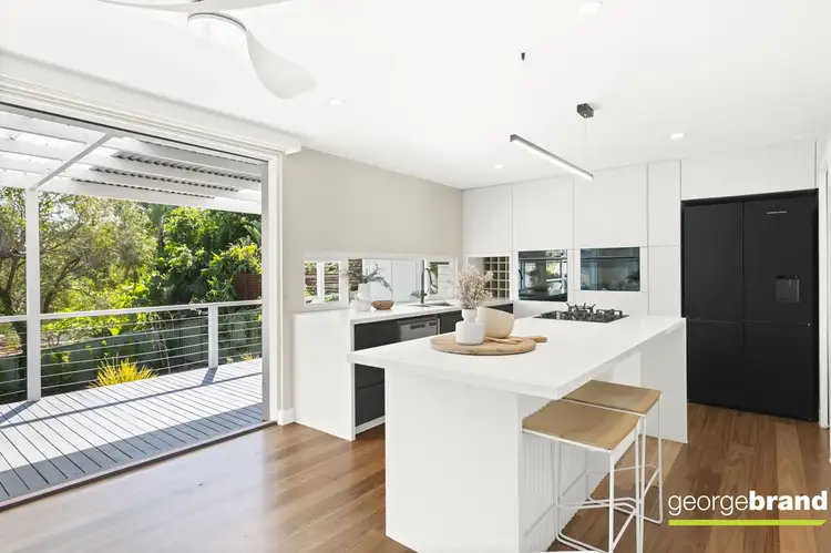 Fourth view of Homely house listing, 10 Mathew Street, Kincumber NSW 2251