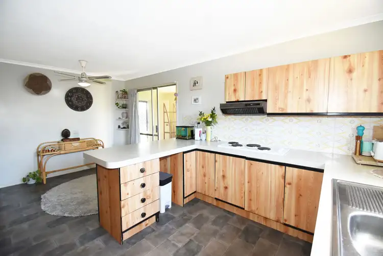 Fifth view of Homely house listing, 9 Gardenia Court, Beaconsfield QLD 4740
