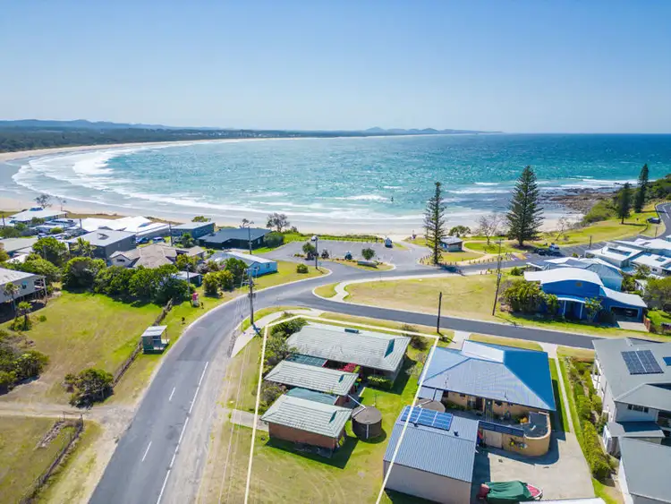 Second view of Homely house listing, 2 Third Avenue, Arrawarra Headland NSW 2456