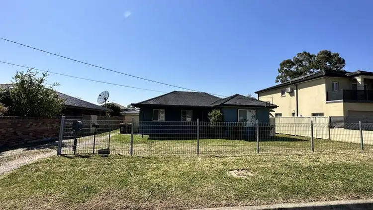 31 Moonshine Avenue, Cabramatta West NSW 2166