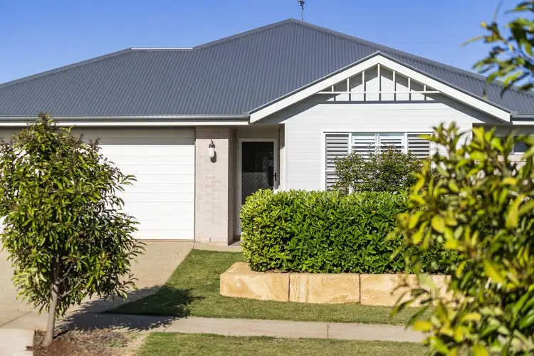 18 McAulay Avenue, Highfields QLD 4352