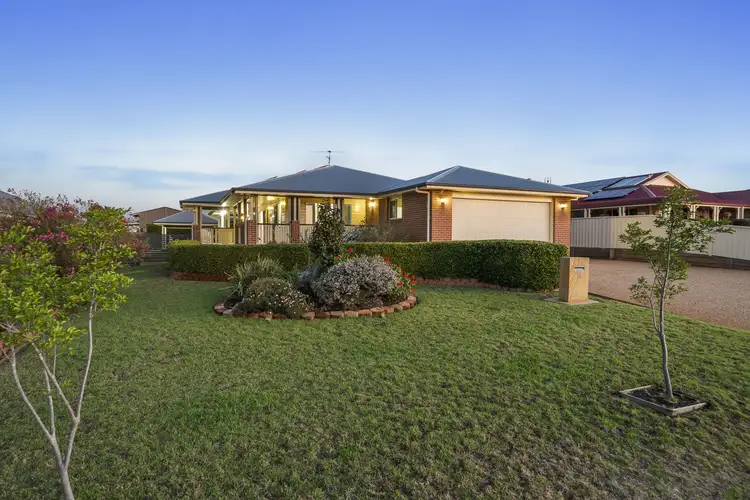 15 Bronte Street, Westbrook QLD 4350